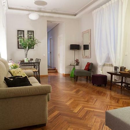 דירות מדריד Elegante Piso Junto Al Museo Del Prado מראה חיצוני תמונה