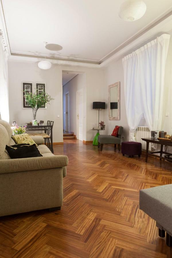דירות מדריד Elegante Piso Junto Al Museo Del Prado מראה חיצוני תמונה